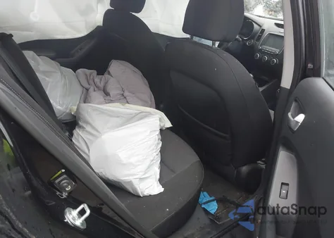 2017 Kia Forte Lx from USA, damaged, VIN KNAFK5A84H5671561